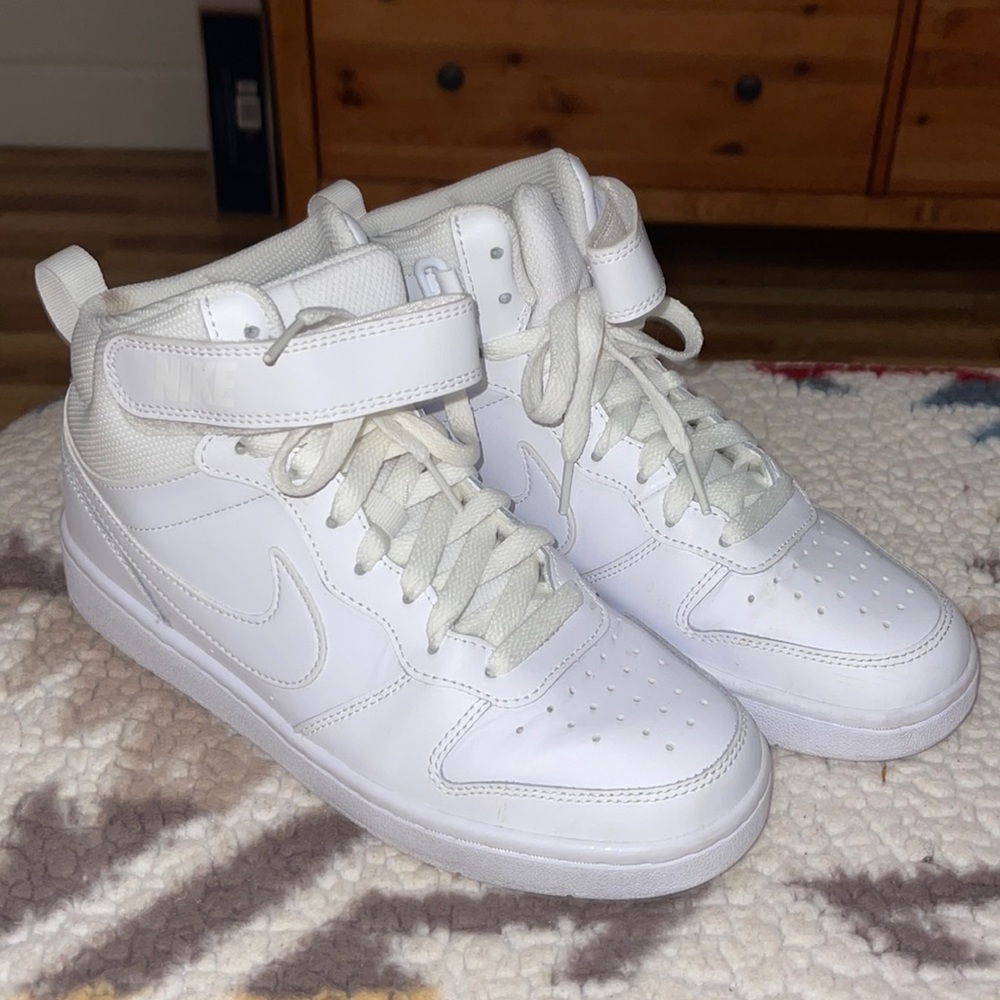 High Top Nikes